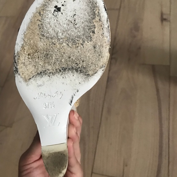 Louis Vuitton white snakeskin wedges - Picture 3 of 5